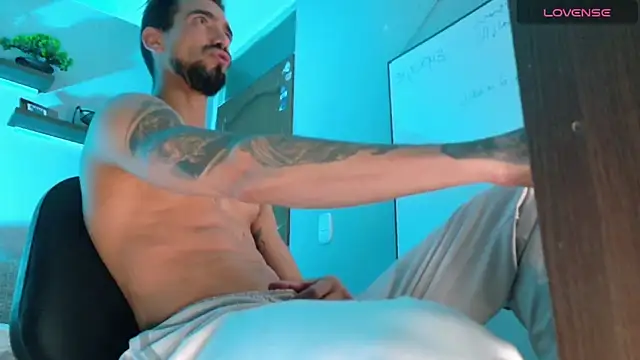 K cique online show from November 4, 12:10 am