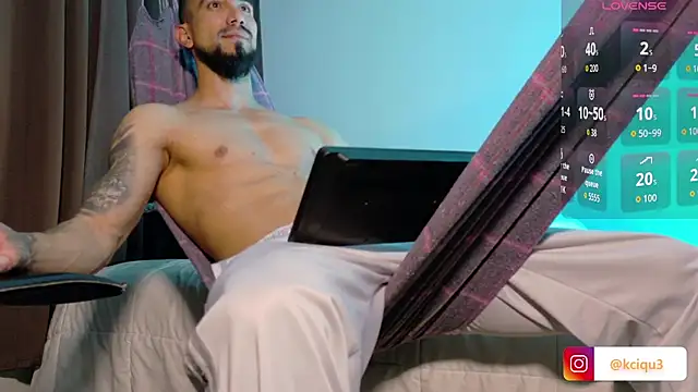 K cique online show from February 9, 11:03 am