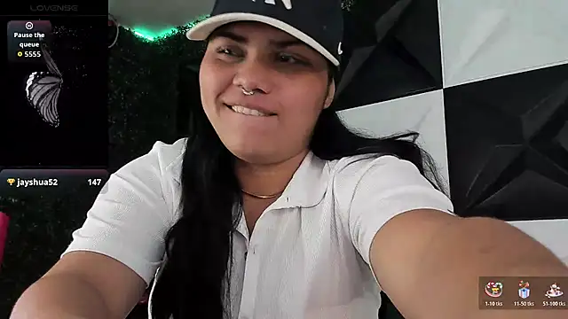 Snapshot of melany_rouse18 chatting on March 7, 5:37 am melany rouse18 online show from March 7, 5:37 am