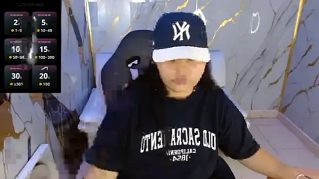 Snapshot of melany_rouse18 chatting on March 25, 11:11 pm melany rouse18 online show from March 25, 11:11 pm