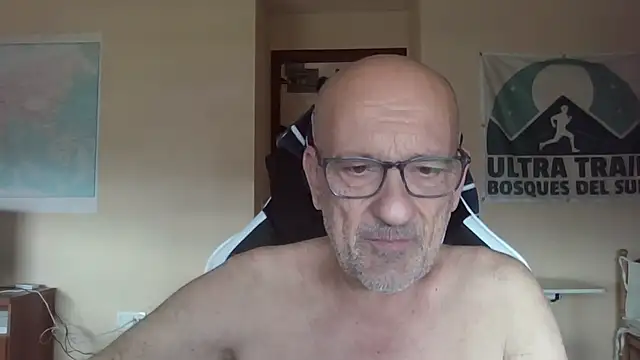 llopaco online show from May 9, 9:47 am