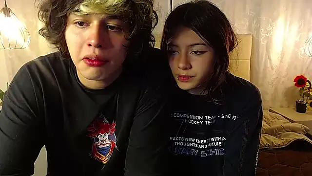 Snapshot of fyreandfox_ chatting on March 12, 11:44 pm fyreandfox online show from March 12, 11:44 pm