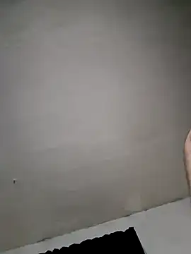 Billgreen69 online show from March 28, 3:39 am