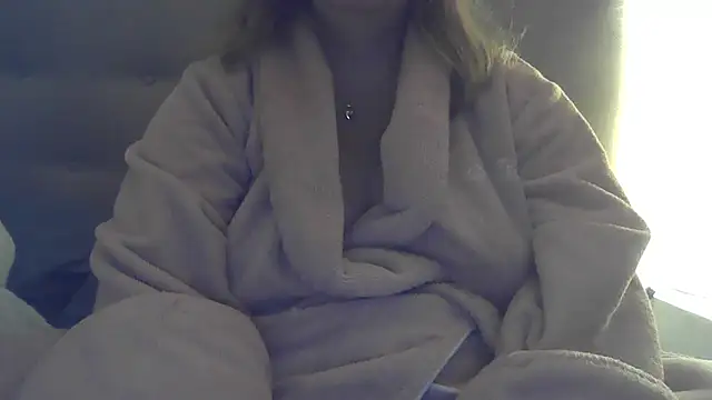 Snapshot of sizha6 chatting on December 3, 11:30 am sizha6 online show from December 3, 11:30 am