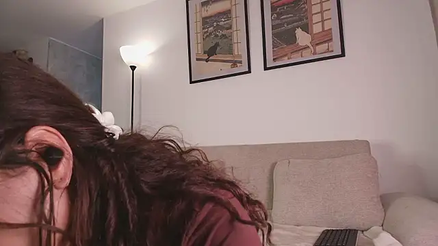 Snapshot of mmycaliope chatting on March 22, 10:24 pm mmycaliope online show from March 22, 10:24 pm