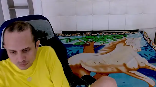 Snapshot of JhonTorres018 chatting on November 1, 3:52 am JhonTorres018 online show from November 1, 3:52 am