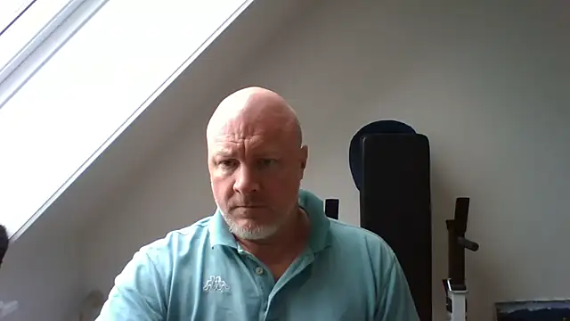 Lucifer29cm online show from October 8, 8:34 am