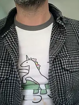 plaintreebull online show from February 20, 3:45 pm