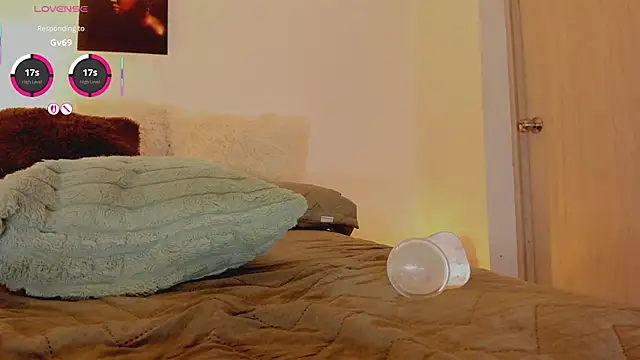 Skay Hot online show from March 22, 12:14 am