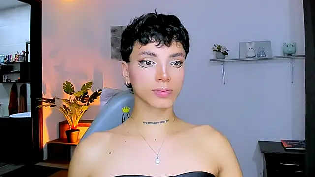 nilam valker online show from October 18, 9:59 pm