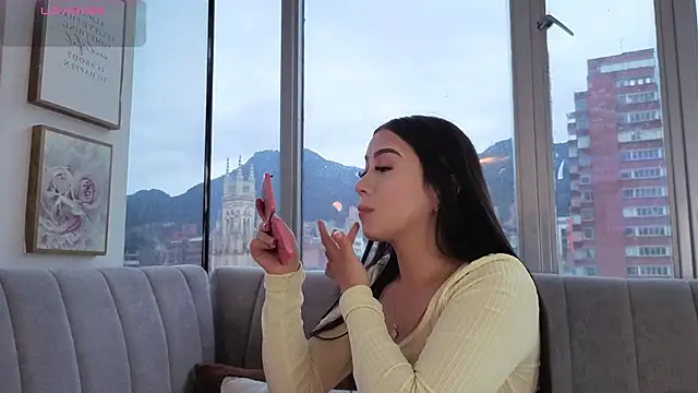 Snapshot of Ivanna_West chatting on February 23, 11:40 am Ivanna West online show from February 23, 11:40 am