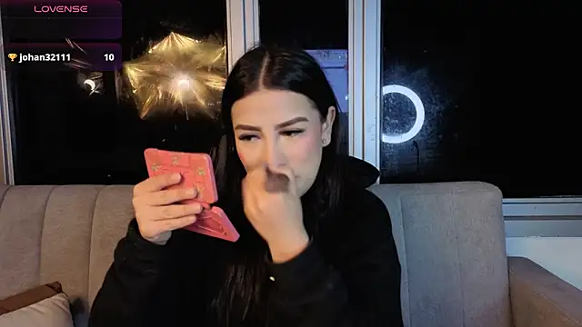 Snapshot of Ivanna_West chatting on March 25, 9:59 am Ivanna West online show from March 25, 9:59 am