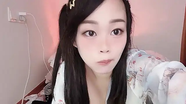 yueyue2003 online show from March 8, 4:56 am