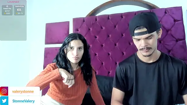 ValeryandMarcel online show from September 12, 7:03 pm