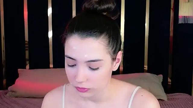 Alice Deleon online show from March 16, 10:52 am