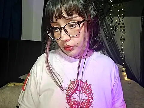 Snapshot of blue_katt chatting on March 22, 5:28 am blue katt online show from March 22, 5:28 am