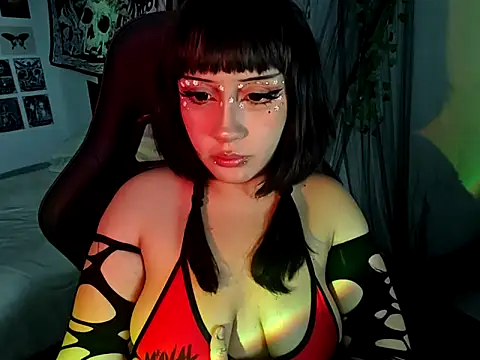 Snapshot of blue_katt chatting on November 12, 10:09 pm blue katt online show from November 12, 10:09 pm