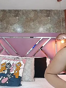 EmmaSulivan online show from March 24, 12:32 pm