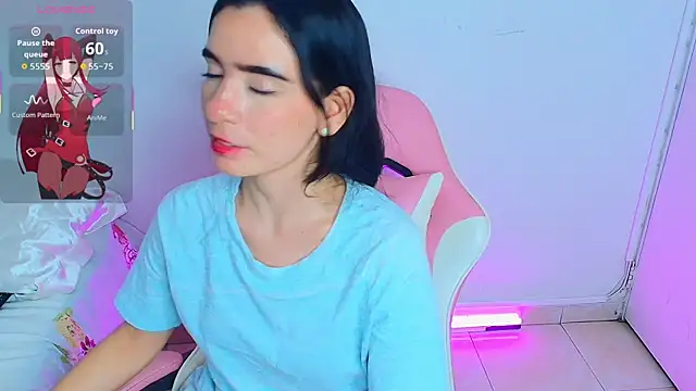 Snapshot of Peach_Rose_ chatting on April 4, 12:42 am Peach Rose online show from April 4, 12:42 am