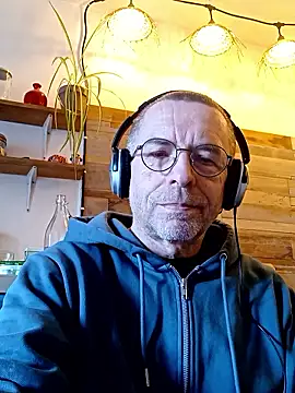 Xavspank2 online show from January 10, 3:03 pm