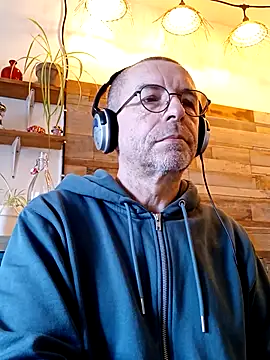 Xavspank2 online show from February 3, 10:42 am