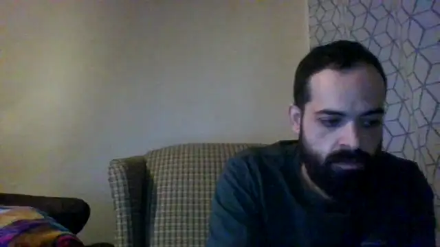 guccititi online show from November 18, 2:28 am