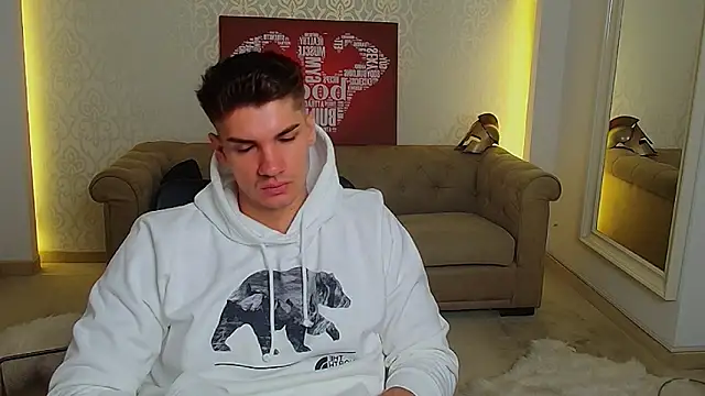 Snapshot of MaxKaiden chatting on September 19, 4:47 am MaxKaiden online show from September 19, 4:47 am