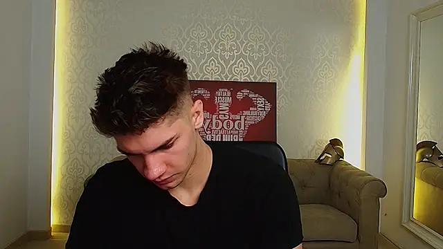 Snapshot of MaxKaiden chatting on September 21, 9:22 am MaxKaiden online show from September 21, 9:22 am