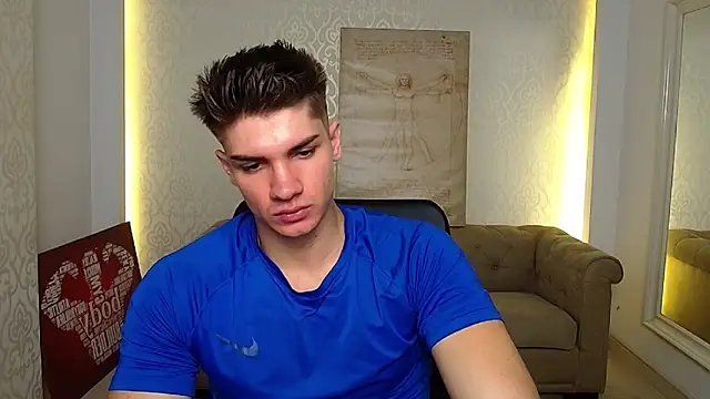 Snapshot of MaxKaiden chatting on October 8, 11:19 am MaxKaiden online show from October 8, 11:19 am