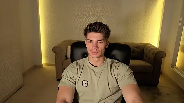 MaxKaiden online show from July 2, 4:29 am