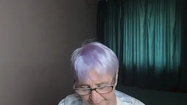 Sandra Snowflake online show from October 10, 11:53 am