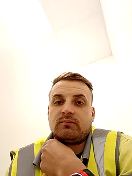 Snapshot of Eusuntnoulgigolo chatting on September 12, 6:35 am Eusuntnoulgigolo online show from September 12, 6:35 am