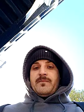 Snapshot of Eusuntnoulgigolo chatting on October 26, 8:53 am Eusuntnoulgigolo online show from October 26, 8:53 am