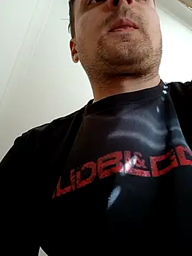 Eusuntnoulgigolo online show from February 14, 10:01 am