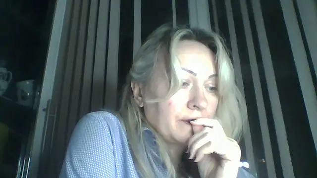 Mary888x online show from March 6, 8:27 pm