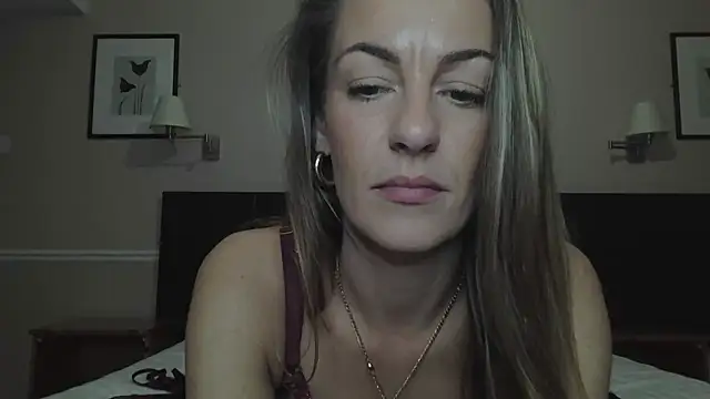 Edenfox- online show from March 17, 4:33 pm