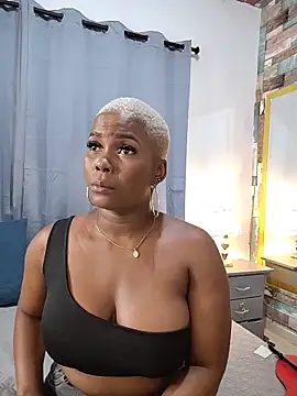 Snapshot of DashaSousaa chatting on March 20, 1:16 pm DashaSousaa online show from March 20, 1:16 pm