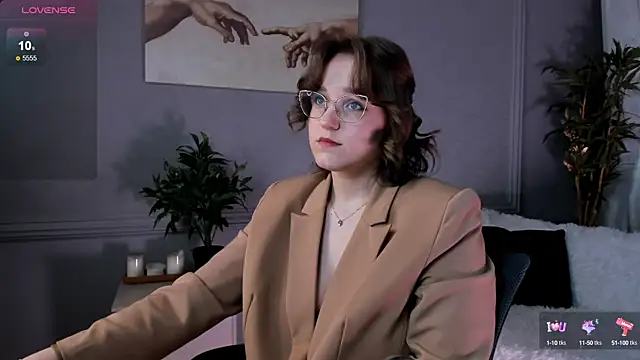 Rada Woods online show from February 28, 9:33 pm