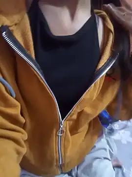 Snapshot of yourslady_ chatting on October 29, 2:52 pm yourslady online show from October 29, 2:52 pm