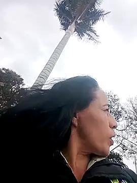 Coeur de luxure online show from September 29, 5:07 pm