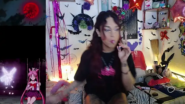 Snapshot of purplekattlyn chatting on May 28, 7:38 am purplekattlyn online show from May 28, 7:38 am