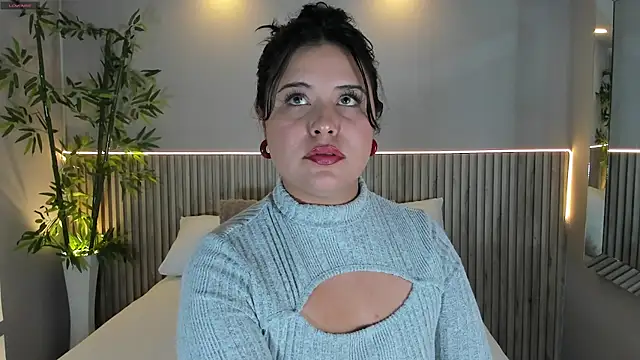 GeorginaReyes online show from March 14, 10:38 pm