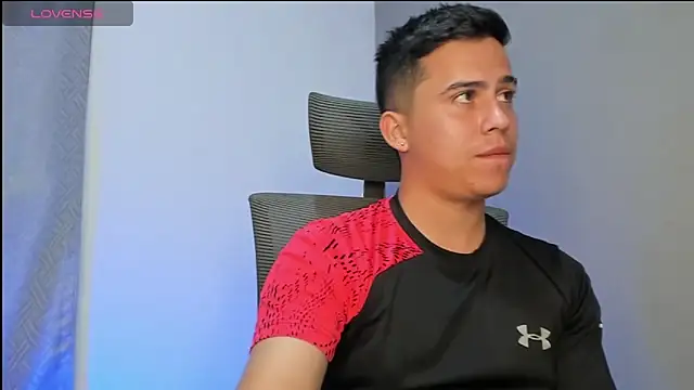 Snapshot of mattiwsmorris_ chatting on February 25, 3:09 am mattiwsmorris online show from February 25, 3:09 am