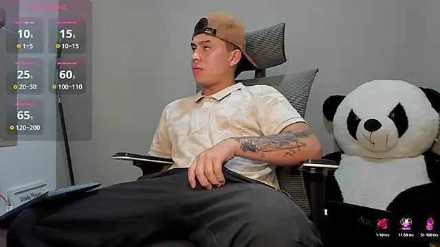 Snapshot of mattiwsmorris_ chatting on October 31, 6:25 am mattiwsmorris online show from October 31, 6:25 am