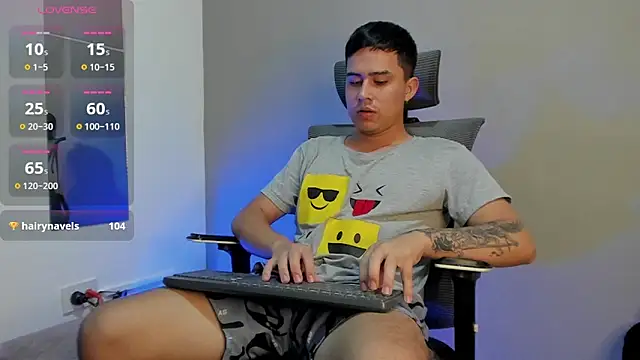 Snapshot of mattiwsmorris_ chatting on November 21, 9:57 pm mattiwsmorris online show from November 21, 9:57 pm