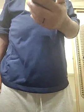 KingSlim56 online show from October 11, 2:15 pm