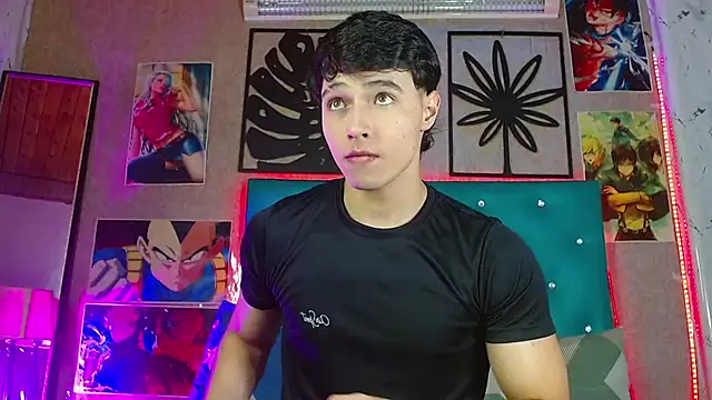 LiamAndrewzz online show from March 17, 4:06 am