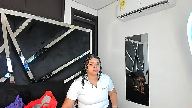 Rubyxht online show from November 14, 12:26 pm