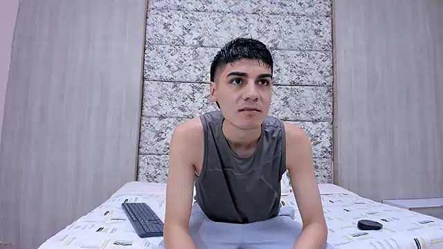 frank jhonsson online show from February 10, 6:56 pm