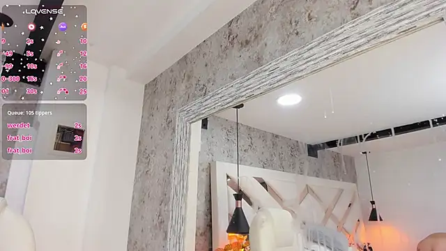 Charliee Jhonson  online show from March 7, 10:02 am